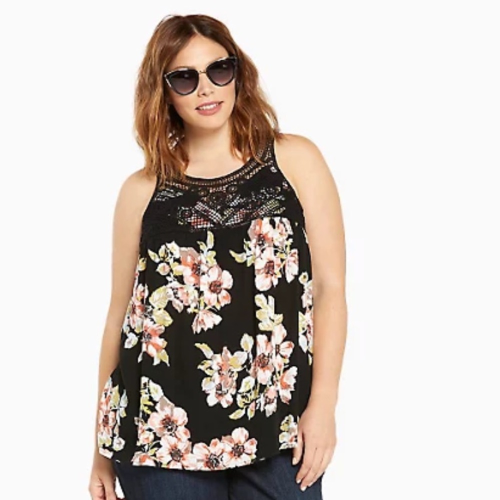 Torrid Tank Top - Picture 2 of 9